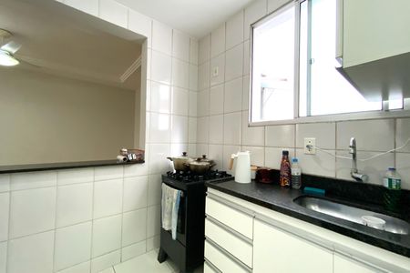 Apartamento à venda com 75m², 3 quartos e 2 vagasCozinha