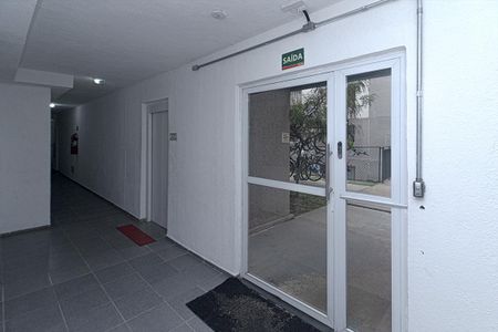 Apartamento à venda com 42m², 2 quartos e sem vagahall de entrada_3