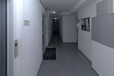 Apartamento à venda com 42m², 2 quartos e sem vagahall de entrada_2