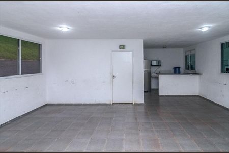 Apartamento à venda com 42m², 2 quartos e sem vagasalão de festas_4