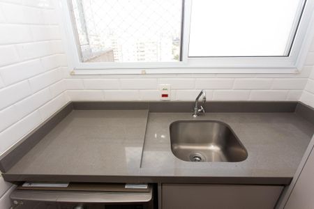 Apartamento à venda com 68m², 2 quartos e 2 vagas Apartamento à venda com 68m², 2 quartos e 2 vagasÁrea de Serviço