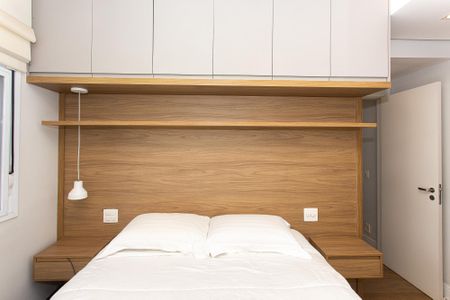 Apartamento à venda com 68m², 2 quartos e 2 vagas Apartamento à venda com 68m², 2 quartos e 2 vagasSuíte