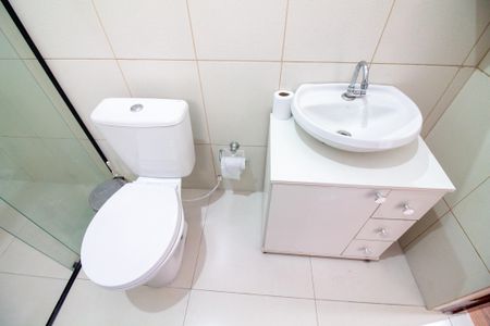 Casa para alugar com 74m², 2 quartos e sem vagaBanheiro