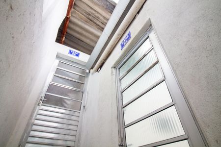 Casa para alugar com 74m², 2 quartos e sem vagaFachada