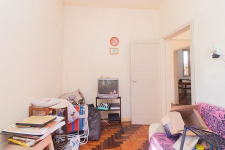 Quarto 1 de casa à venda com 2 quartos, 85m² em Medianeira, Porto Alegre