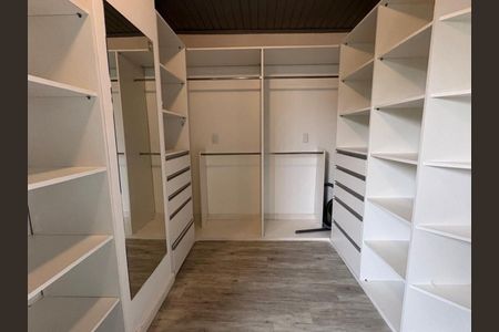 Casa para alugar com 170m², 3 quartos e 4 vagasQuarto 1