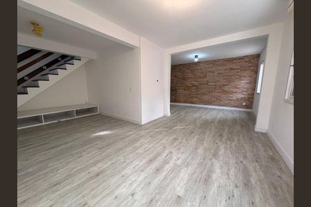 Sala de casa para alugar com 3 quartos, 170m² em Nonoai, Porto Alegre