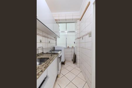 Apartamento para alugar com 64m², 2 quartos e 1 vagaCozinha 