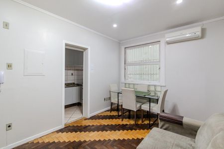Sala de apartamento para alugar com 2 quartos, 64m² em Centro Histórico, Porto Alegre