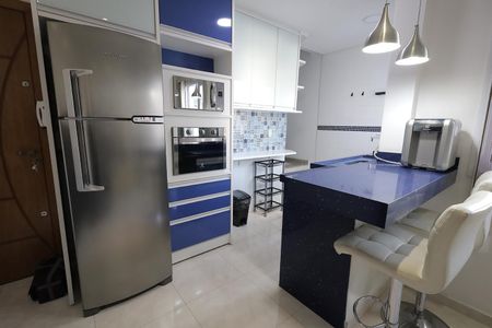 Apartamento à venda com 100m², 2 quartos e 2 vagasCozinha