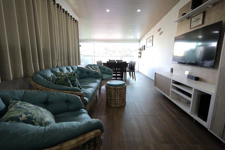 Apartamento à venda com 100m², 2 quartos e 2 vagasCobertura