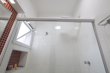 Apartamento à venda com 100m², 2 quartos e 2 vagasBanheiro