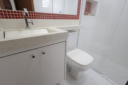 Apartamento à venda com 100m², 2 quartos e 2 vagasBanheiro