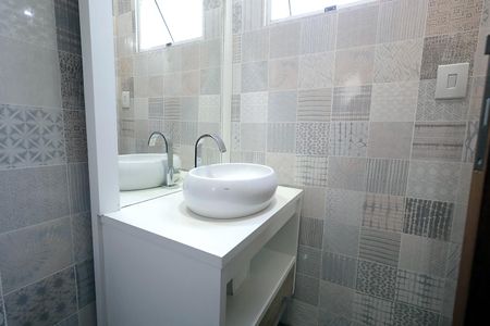 Apartamento à venda com 100m², 2 quartos e 2 vagasBanheiro 3