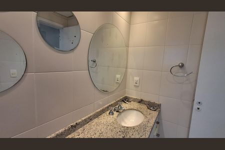 Apartamento para alugar com 150m², 3 quartos e 3 vagas Apartamento para alugar com 150m², 3 quartos e 3 vagasBanheiro Suíte 3