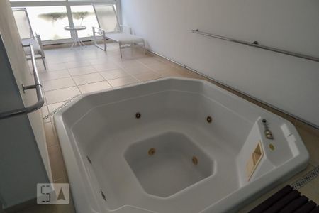 Apartamento para alugar com 150m², 3 quartos e 3 vagas Apartamento para alugar com 150m², 3 quartos e 3 vagasÁrea Comum