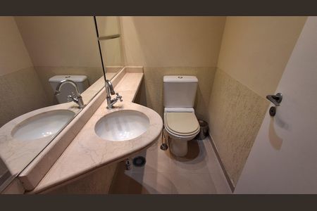 Apartamento para alugar com 150m², 3 quartos e 3 vagas Apartamento para alugar com 150m², 3 quartos e 3 vagasLavabo