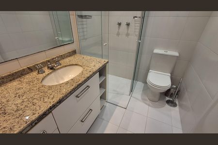 Apartamento para alugar com 150m², 3 quartos e 3 vagas Apartamento para alugar com 150m², 3 quartos e 3 vagasBanheiro Suíte