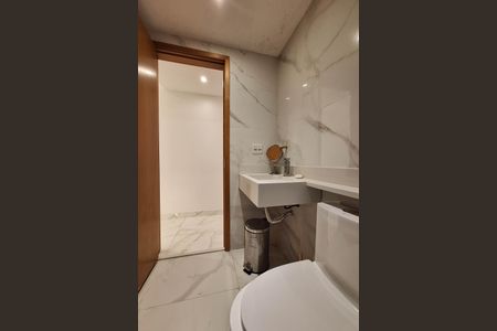 Apartamento para alugar com 120m², 4 quartos e 2 vagasBanheiro Social