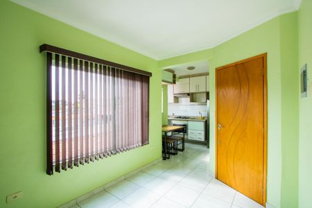 Sala de apartamento para alugar com 2 quartos, 40m² em Vila Luzita, Santo André