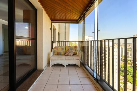 Varanda da Sala de apartamento para alugar com 4 quartos, 130m² em Vila Andrade, São Paulo