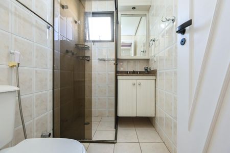 Apartamento à venda com 130m², 4 quartos e 4 vagasBanheiro da Suíte 2