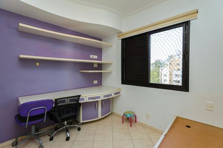 Apartamento à venda com 130m², 4 quartos e 4 vagasSuíte 2