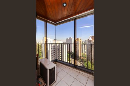 Apartamento à venda com 130m², 4 quartos e 4 vagasSuíte 1