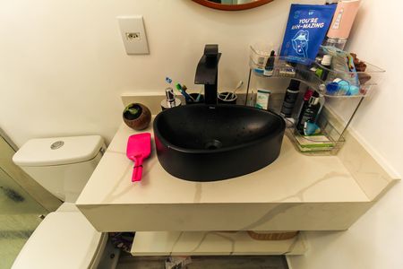 Casa à venda com 200m², 4 quartos e 2 vagas Casa à venda com 200m², 4 quartos e 2 vagasBanheiro da Suíte 4