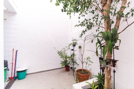 Casa à venda com 200m², 4 quartos e 2 vagas Casa à venda com 200m², 4 quartos e 2 vagasÁrea de Serviço