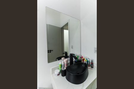 Casa à venda com 200m², 4 quartos e 2 vagas Casa à venda com 200m², 4 quartos e 2 vagasBanheiro da Suíte 2