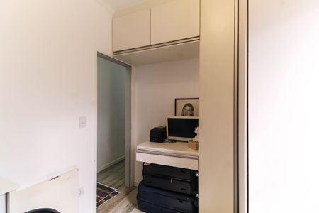 Casa à venda com 200m², 4 quartos e 2 vagas Casa à venda com 200m², 4 quartos e 2 vagasQuarto 1