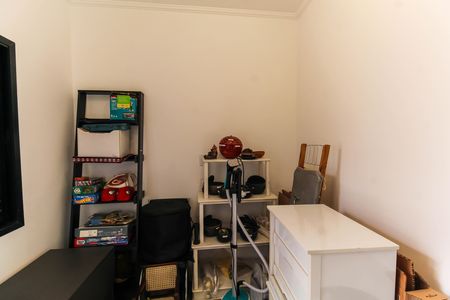 Casa à venda com 200m², 4 quartos e 2 vagas Casa à venda com 200m², 4 quartos e 2 vagasQuarto 1