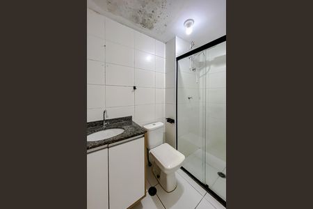 Apartamento para alugar com 33m², 1 quarto e sem vaga Apartamento para alugar com 33m², 1 quarto e sem vagaBanheiro da Suíte