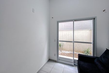 Apartamento para alugar com 33m², 1 quarto e sem vaga Apartamento para alugar com 33m², 1 quarto e sem vagaSala