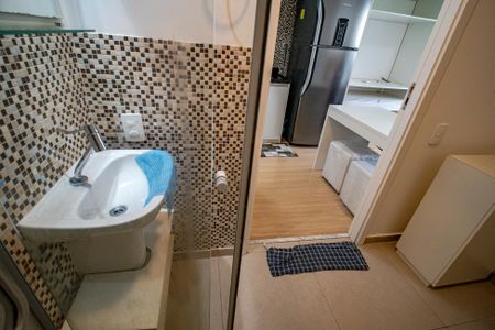 Studio para alugar com 26m², 1 quarto e sem vaga Studio para alugar com 26m², 1 quarto e sem vagaBanheiro
