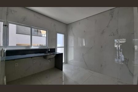 Casa à venda com 280m², 4 quartos e 4 vagasCozinha