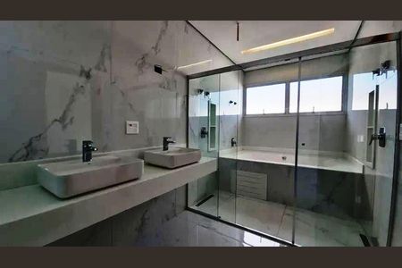 Banheiro de casa à venda com 4 quartos, 280m² em Alphaville Nova Lima, Nova Lima