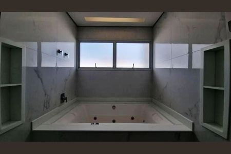 Casa à venda com 280m², 4 quartos e 4 vagasBanheiro