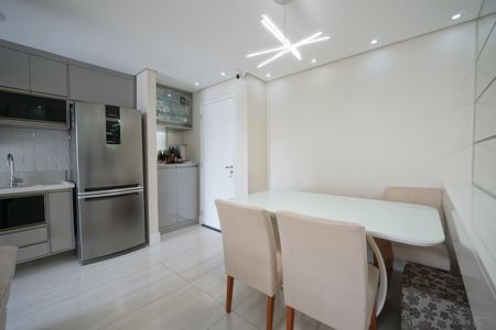 Apartamento à venda com 57m², 2 quartos e 1 vagaSala