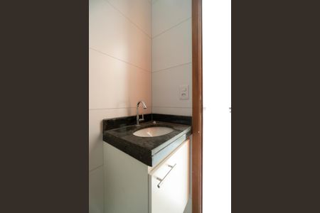 Apartamento para alugar com 33m², 2 quartos e sem vaga Apartamento para alugar com 33m², 2 quartos e sem vagaBanheiro
