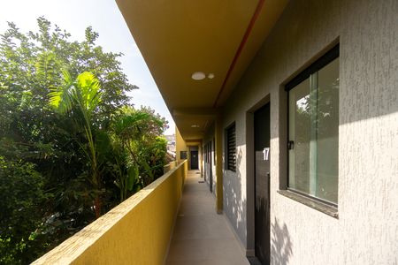 Apartamento para alugar com 33m², 2 quartos e sem vaga Apartamento para alugar com 33m², 2 quartos e sem vagaCorredor externo