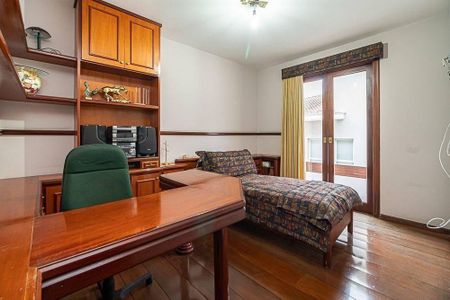 Casa à venda com 4 quartos, 550m² em Alphaville Residencial Zero, Barueri