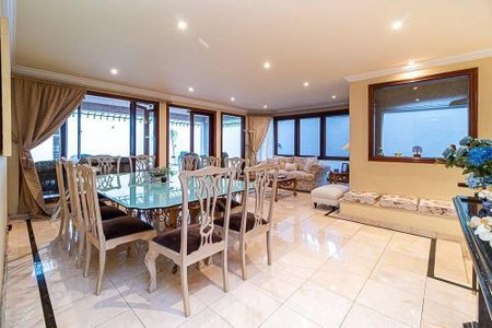 Casa à venda com 4 quartos, 550m² em Alphaville Residencial Zero, Barueri