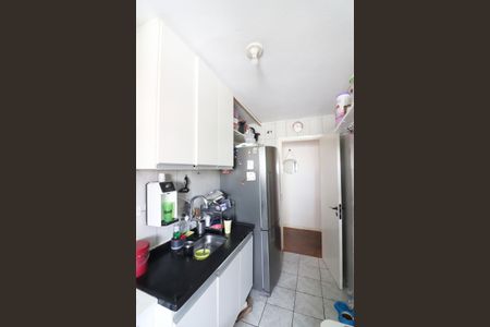 Apartamento à venda com 76m², 3 quartos e sem vagaCozinha e Área de Serviço