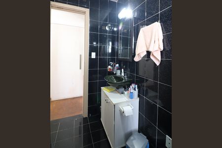 Apartamento à venda com 76m², 3 quartos e sem vagaBanheiro Social