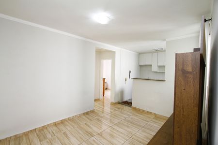 Apartamento para alugar com 45m², 2 quartos e 1 vagaSala
