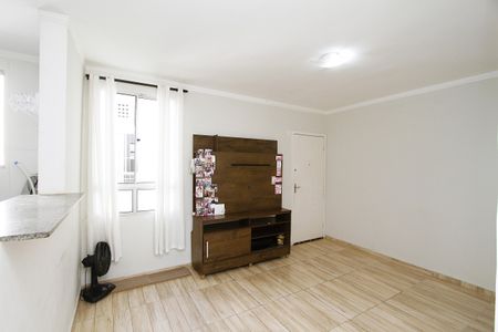 Sala de apartamento para alugar com 2 quartos, 45m² em Camargos, Belo Horizonte