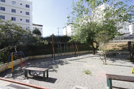 Apartamento para alugar com 45m², 2 quartos e 1 vagaÁrea comum - Playground