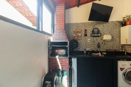 Casa à venda com 84m², 2 quartos e 1 vaga Casa à venda com 84m², 2 quartos e 1 vagaChurrasqueira